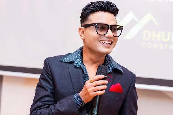 गायक पशुपति शर्मा चढेको गाडी स्याङ्जाको भिरकोटमा दु’र्घटना