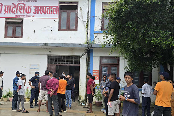 कैदीबन्दीको झडपले सेती अस्पतालको इमर्जेन्सी वार्ड ‘रक्ताम्य’, एकजना आईसीयूमा