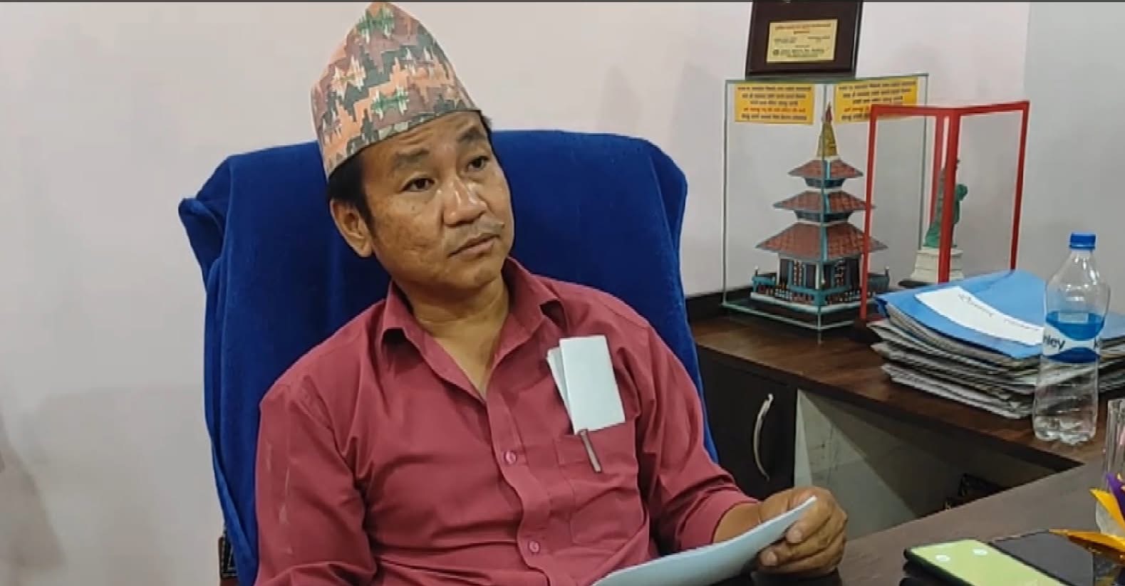 प्रचण्डलाई भैंसी, केपीलाई कुकुर दिने भारतलाई म भए भ्यागुता पठाइदिन्थें १६ वटा !ट्वार ट्वार गर्दै बसोस् न : मेयर हर्क साम्पाङ