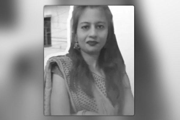 छोरी सहित बेपत्ता भएकी शोभाकुमारीले करिव एक महिनापछि घर फर्किएर गरिन् आत्मदाहको प्रयास,उपचारका क्रममा मृत्यु