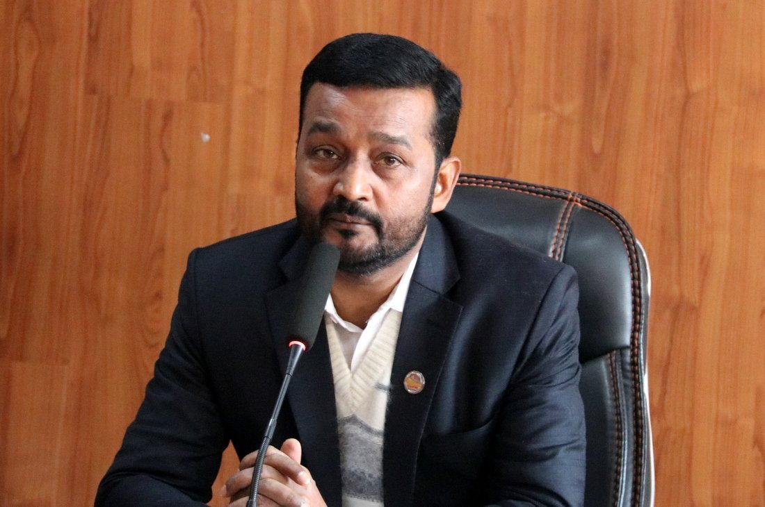 वीरगञ्जको हैजाबारे खानेपानी मन्त्रीलाई ‘सम्झाएकी’ महिला प्रहरी हिरासतमा