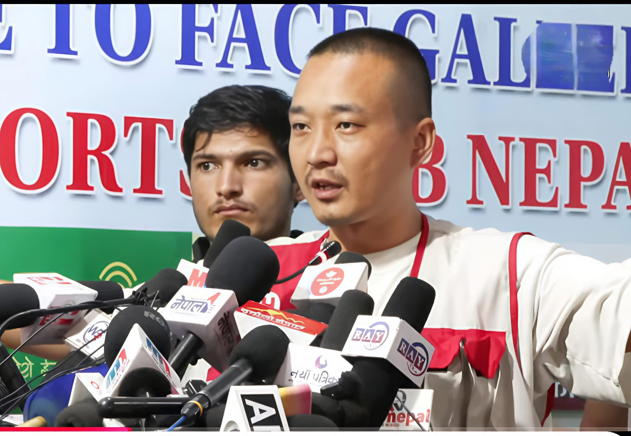 राजनीतिक नियुक्ती सबै खारेजी र राजदूतहरु पनि फिर्ता बोलाउनुपर्ने सुदन गुरुङको अडान