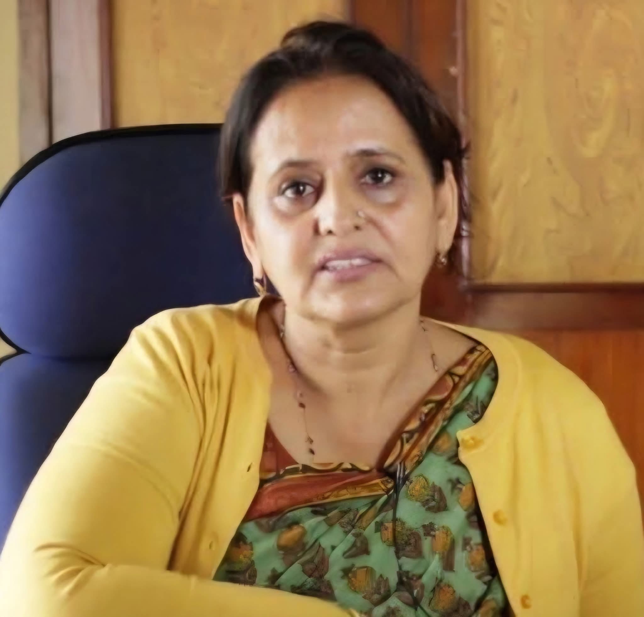 प्रधानमन्त्री सुशीला कार्कीद्वारा  सविता भण्डारी बराल महान्यायाधिवक्तामा नियुक्त