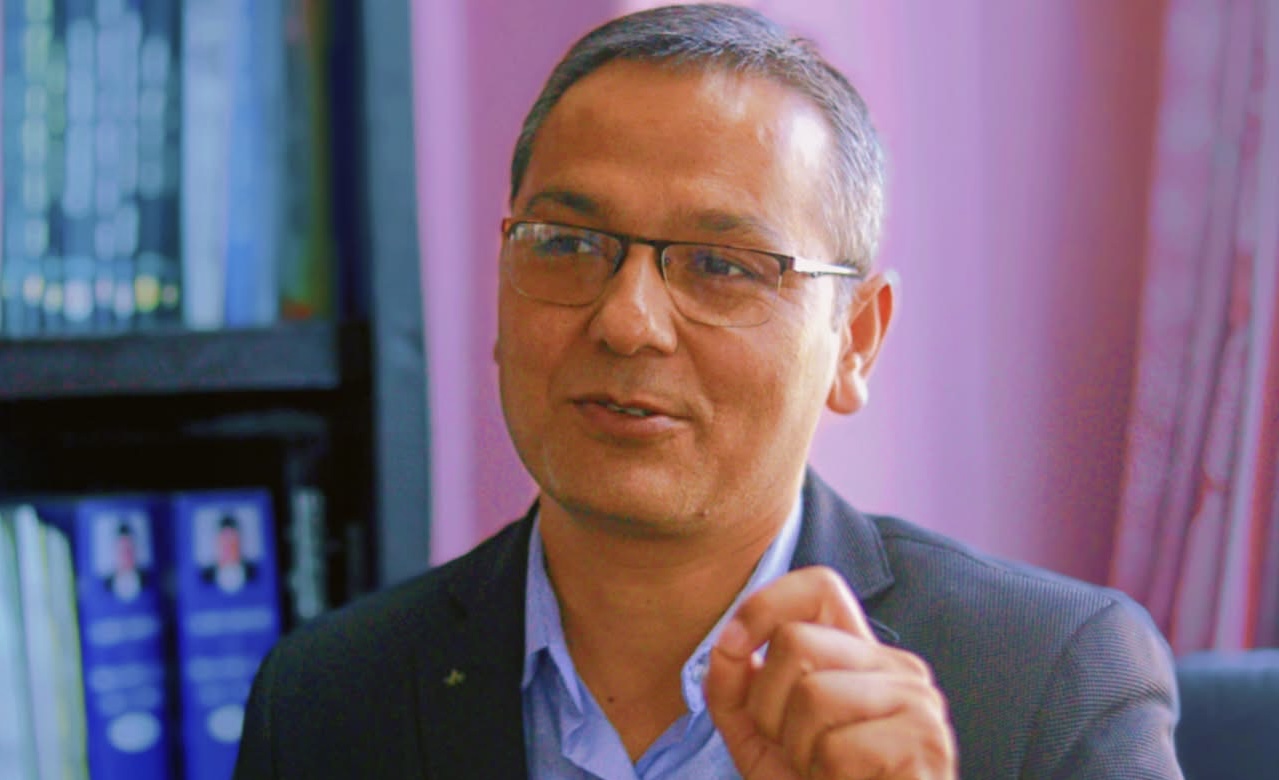 असमान वितरण र कानूनको प्रयोगविरुद्ध लडेका ओमप्रकाश गृह र कानून मन्त्री बनेपछि नेपालीमा भरोसा