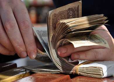 एक महिनामा भित्रियो १७७ अर्ब रेमिट्यान्स