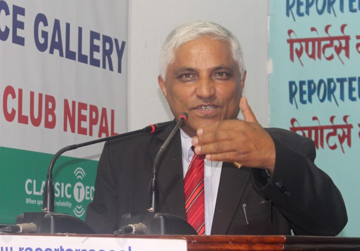 सर्वोच्चमा मुद्दा दर्ता हुनेबित्तिकै यो सरकार विघटन हुन्छ:वरिष्ठ अधिवक्ता केसी