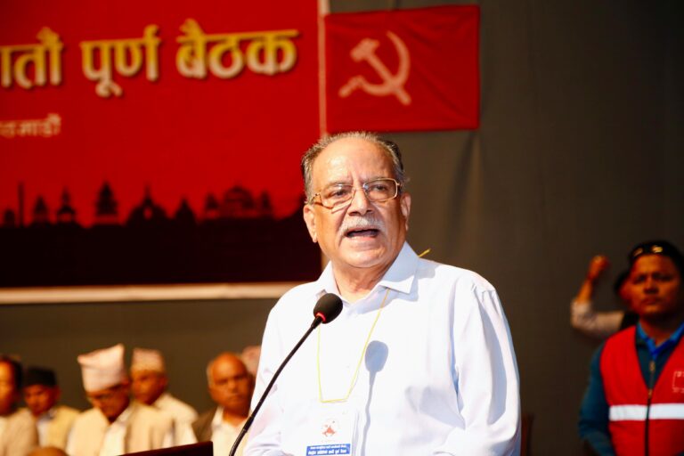 रेनुलाई जिताउन तालमेल भइरहेको कुराबारे प्रचण्डले खोले मुख…