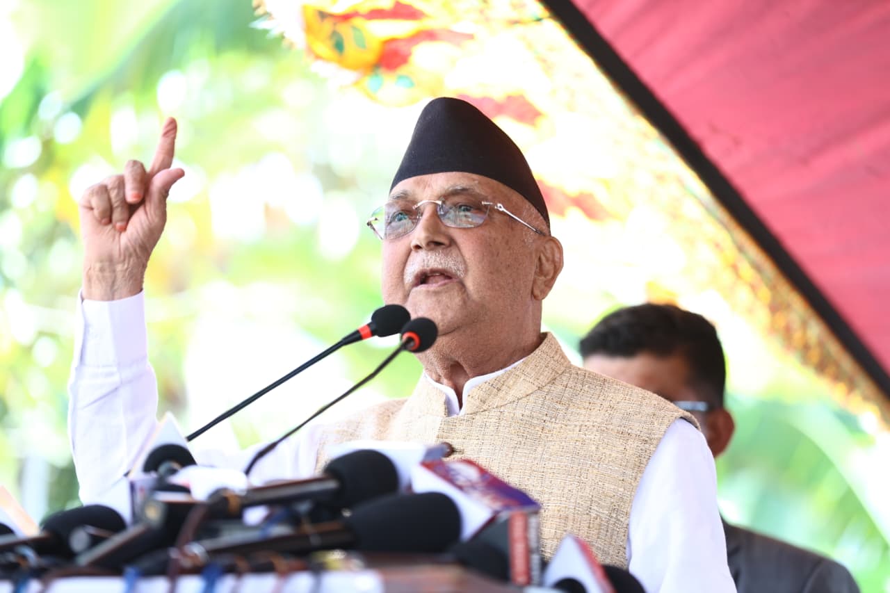 नक्कली आयोग मन्जुर छैन, प्रतिवेदन मानिँदैन : केपी ओली