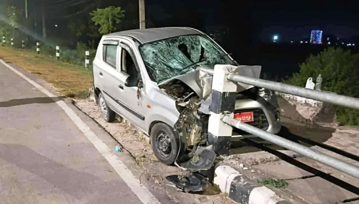 यसरी भयो धनगढीमा कार दुर्घटना