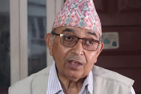 केपी शर्मा ओलीलाई नेतृत्वबाट नहटाए जनताले चुनावमा एमालेलाई भोट हाल्दैनन्ः सिपी मैनाली