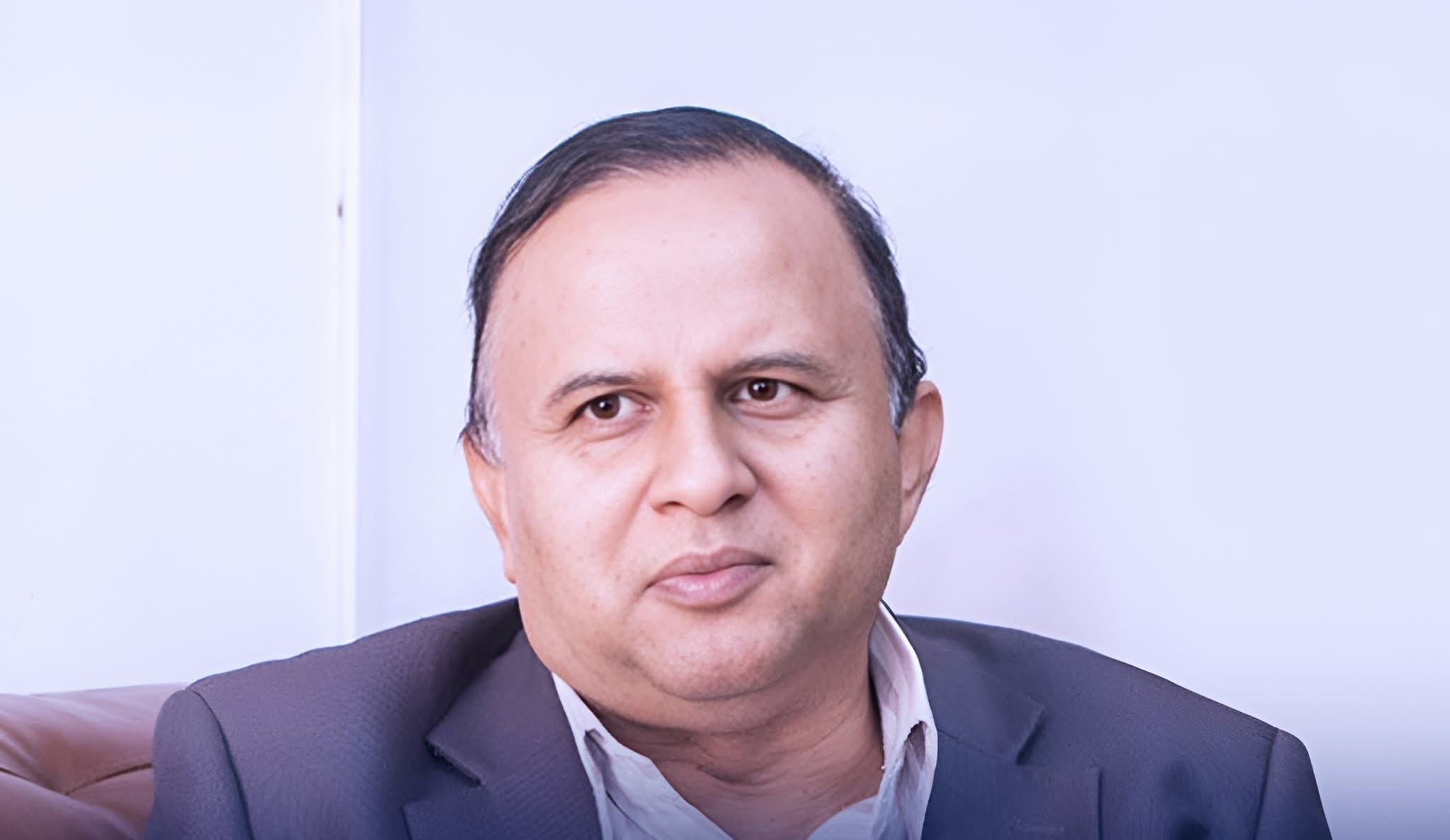 शंकर पोखरेलको भावुक स्ट्याटस : दुई वटा घर र दुई छोरीका पढाइका सामग्री नष्ट भए