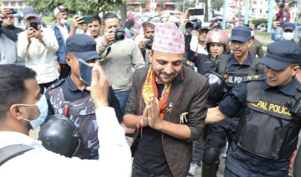 निकोलस भुसाललाई हाजिर जमानीमा छाड्ने आदेश