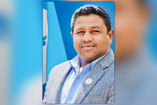 रास्वपा छोडेका सन्तोष परियारको मध्यरातमा स्टाटस : ‘एक्लै हुन्छु, पागल करार हुन्छु,असफल प्रमाणित हुन्छु तर, म मान्छेका लागि लडिरहन्छु’