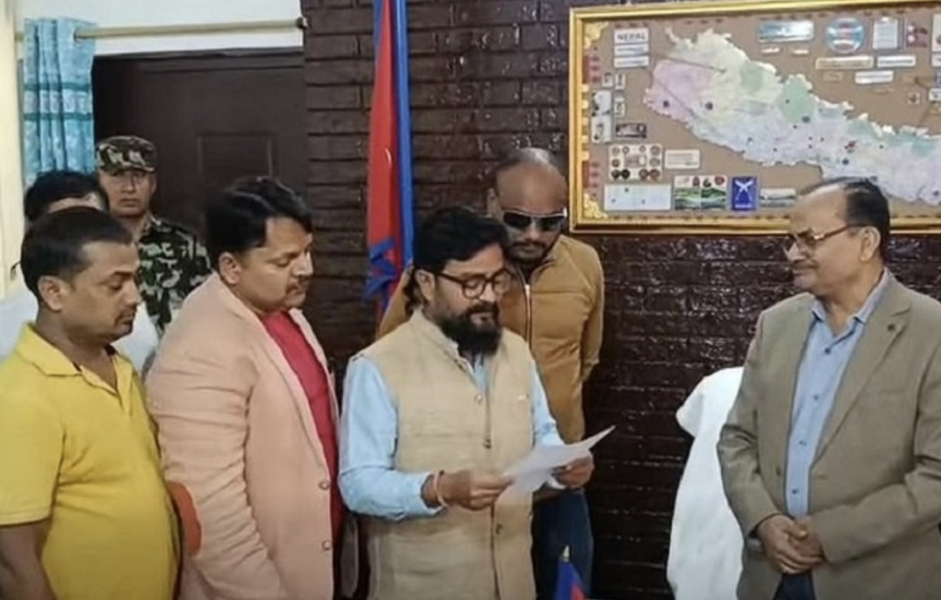 राष्ट्रपति शासन लागू गर्न माग
