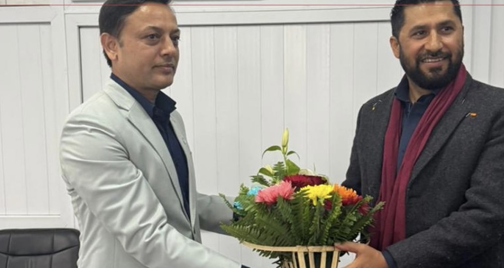 नख्खु कारागारमा डिपीले रविलाई भनेका थिए, ‘तपाईँ बाहिर आउनुस्, म भित्र बस्छु’