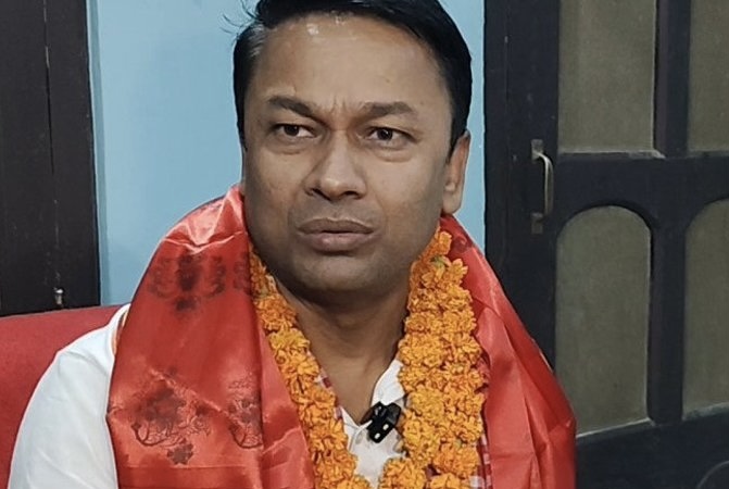 राजीनामा दिने तयारीमा मुख्यमन्त्री सरोजकुमार यादव