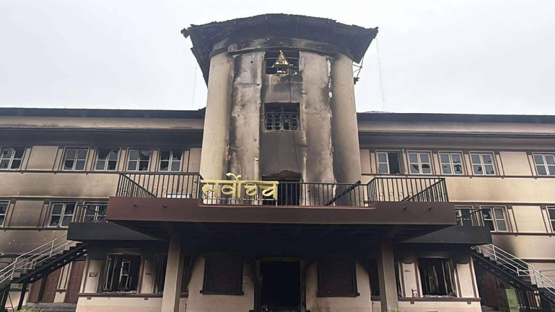 सौतेनी आमाले जुनसुकै स्रोतबाट आर्जन गरेको सम्पत्तिमा पनि सौतेनी सन्तानको हक लाग्ने