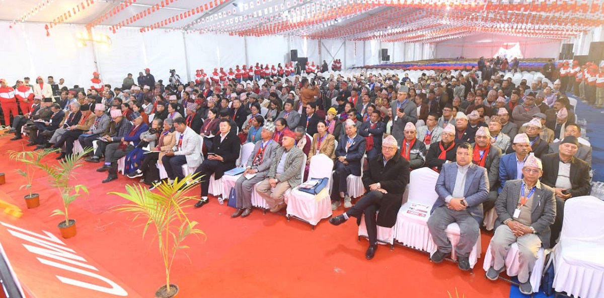 एमाले केन्द्रीय कमिटी बैठकमा तनाव