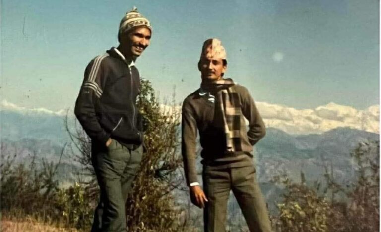 पूरानो तस्विर साझा गर्दै इश्वरले दिए विष्णु पौडेललाई जन्मदिनको शुभकामना
