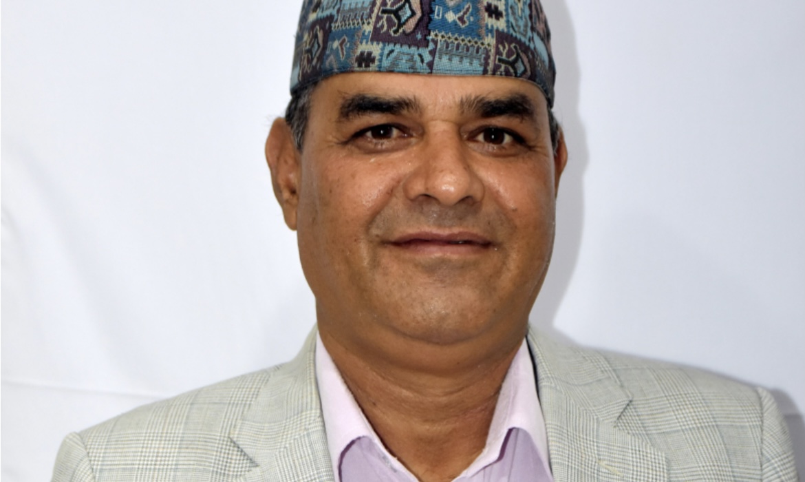 उज्यालो नेपाल पार्टी विभाजित, २० केन्द्रिय सदस्य सहित डा.जोशी रास्वपा तिर
