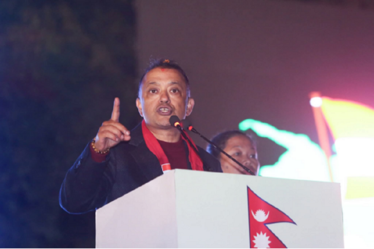 गगन थापा विशेष महाधिवेशनस्थलमा