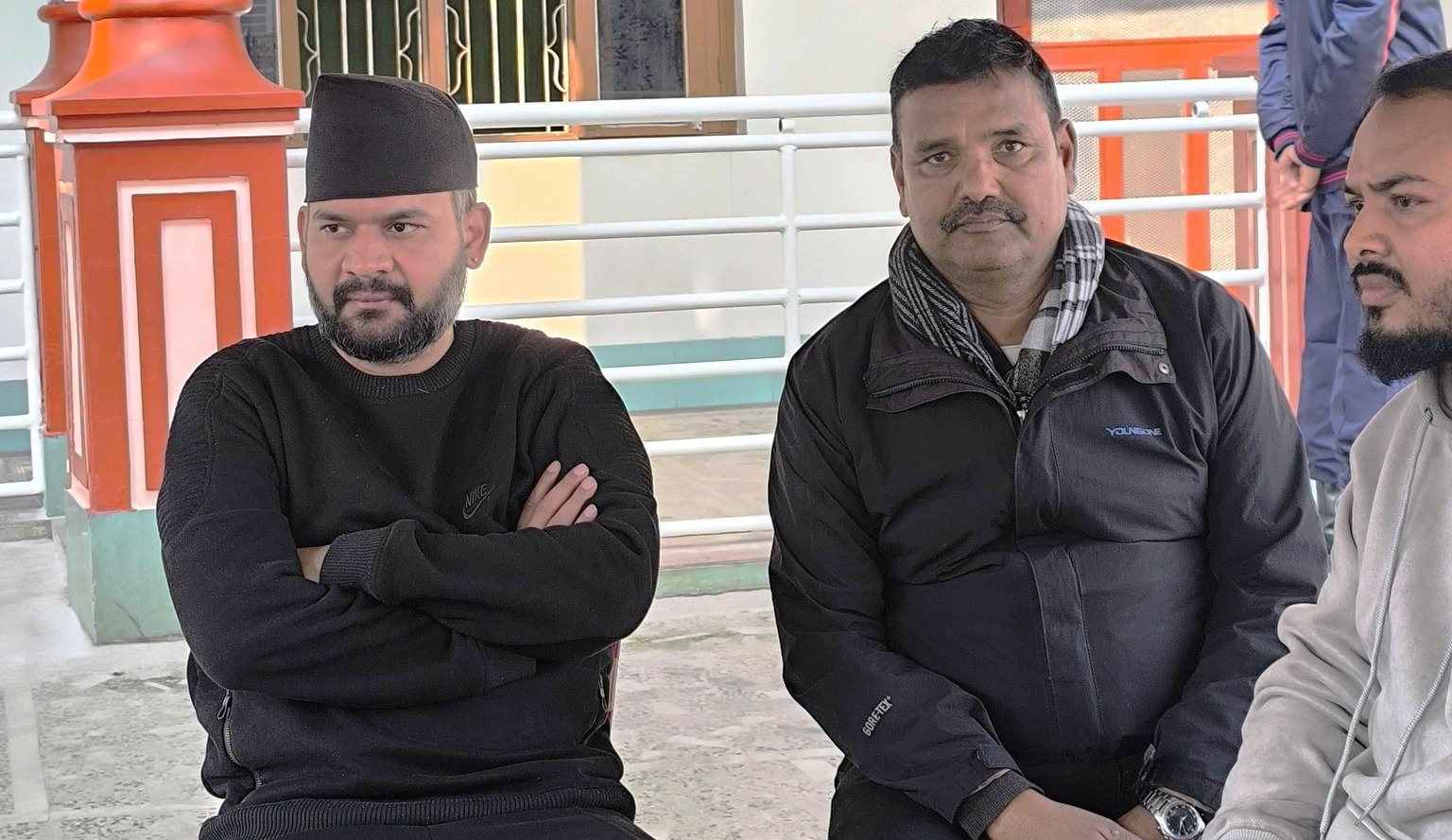 झापा क्षेत्र नम्बर ५ मा कांग्रेस सचिव बुढाथोकी रास्वपा प्रवेश