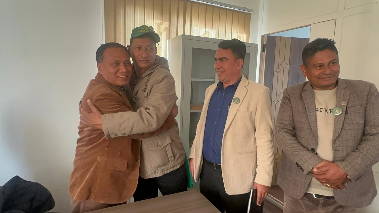 रास्वपाका क्षेत्रीय उपसभापति उज्यालो नेपाल पार्टीमा प्रवेश