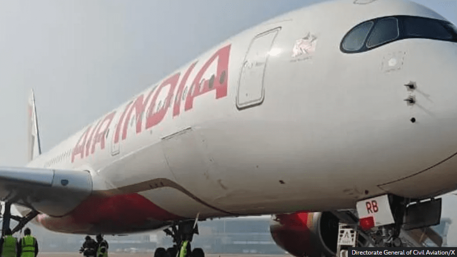 एयर इन्डियाको इन्जिन कार्गो कन्टेनरमा अड्किएपछि…