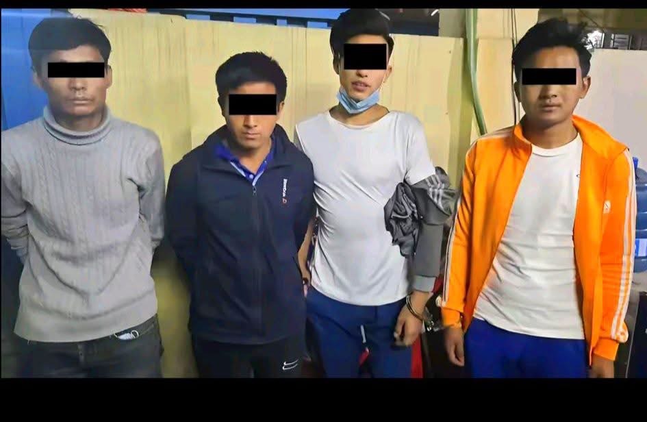 काठमाडौँमा बसमा सवार यात्रुको पौने ३ लाख रुपैयाँ चोरेको आरोपमा  चार जना पक्राउ