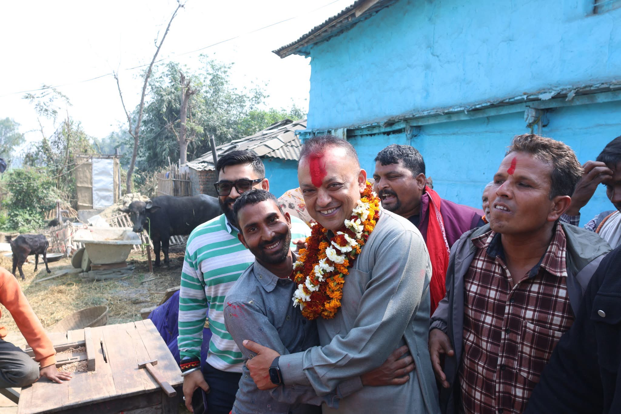 कांग्रेस सभापति गगन थापाले सर्लाही ४ मा सुरु गरे घरदैलो अभियान