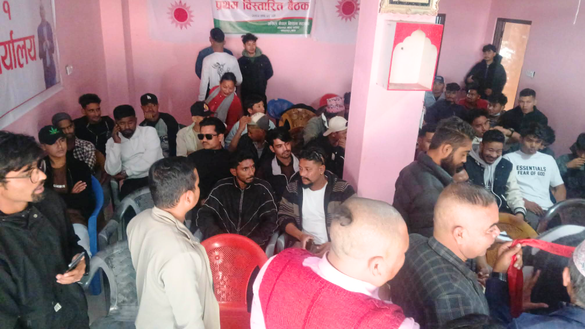 सय भन्दा बढी जेन्जी युवा नेकपा एमाले मा प्रवेश
