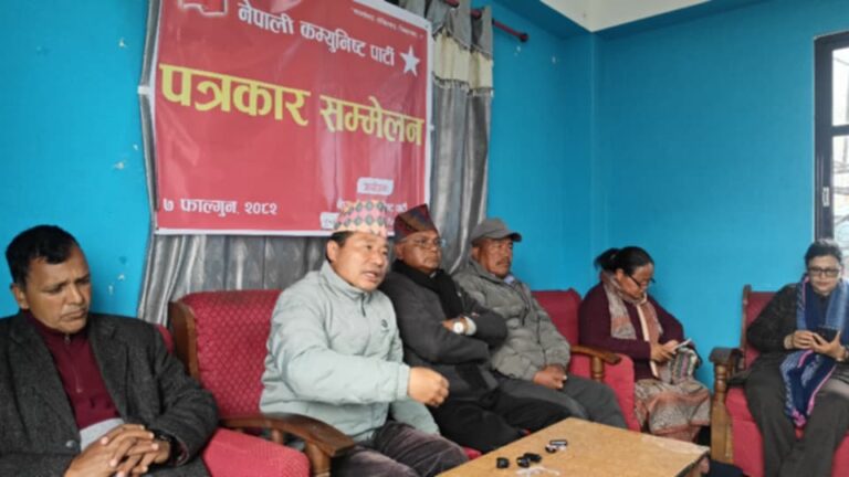 काठमाडौंबाट सुकुम्बासी खेद्ने, झापा पुगेर सुकुम्बासीको पक्षमा छु भन्ने राजनीति घातक छः वर्षमान पुन
