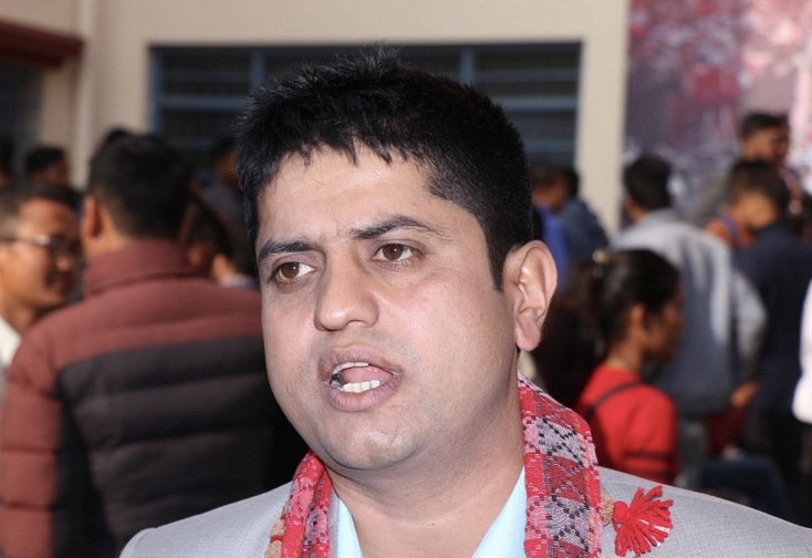 पूर्वराजाबाट नभई रास्वपाबाट लोकतन्त्र खतरामा छ