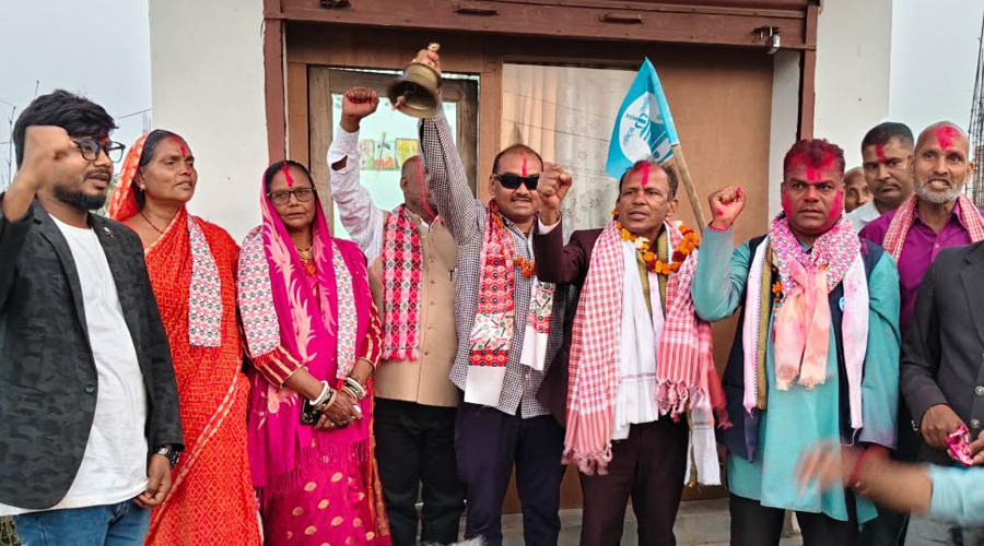 आजपाका उम्मेदवार महतो रास्वपा प्रवेश