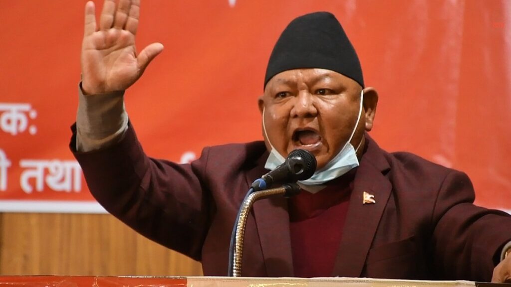मनुलाई पैसा बाँडेको सूची सार्वजनिक गर्न आलेको चुनौती