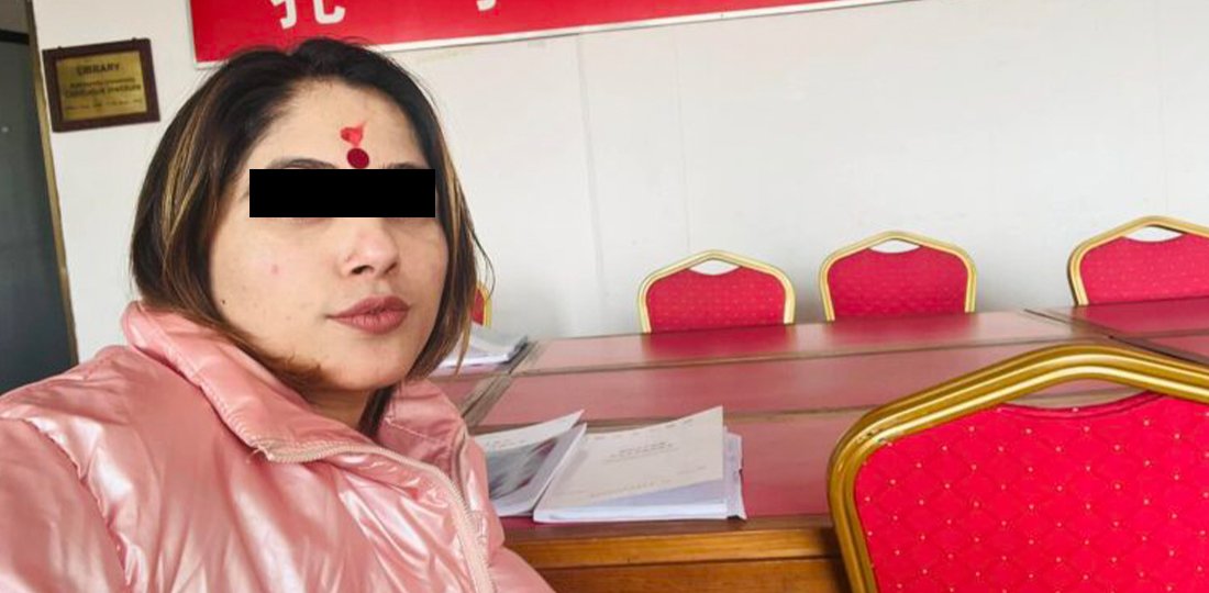 हनी ट्रयाप पारी ६ करोडभन्दा बढी असुलेको अभियोगः टिकटकर तुलसा अधिकारीसहित १० जनाविरुद्ध मुद्दा