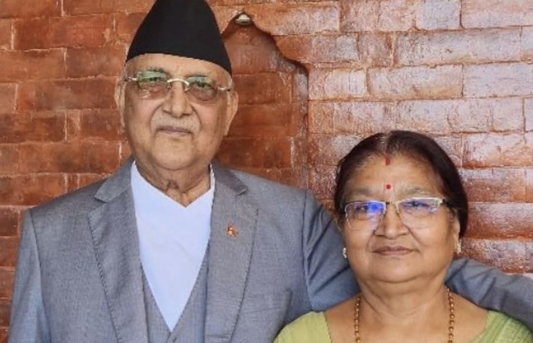राधिकाले ओलीलाई किन लगाइन् भेटघाटमा रोक?