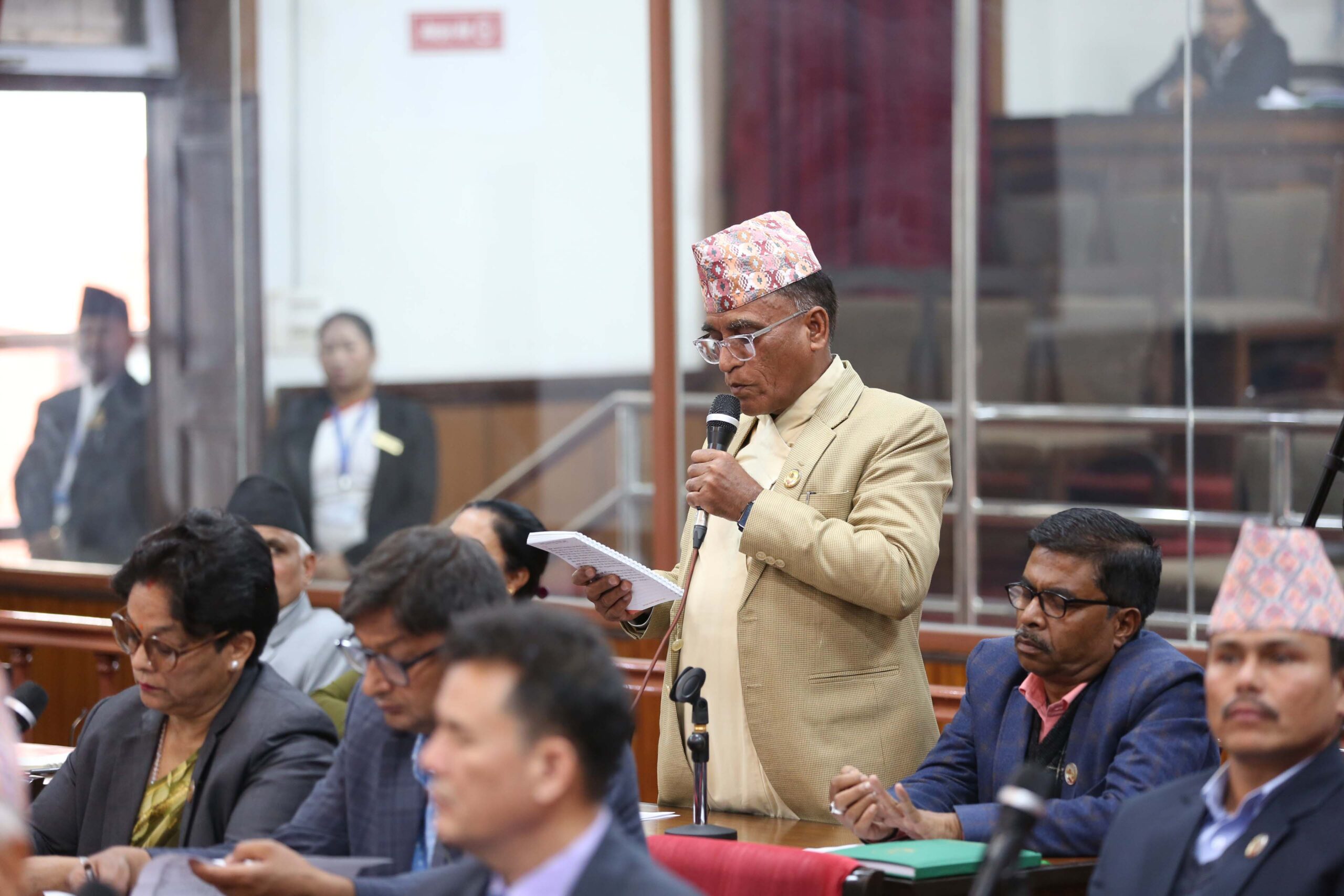 दुई दिन बिदा दिने सरकारको निर्णयप्रति राष्ट्रिय सभामा आक्रोश