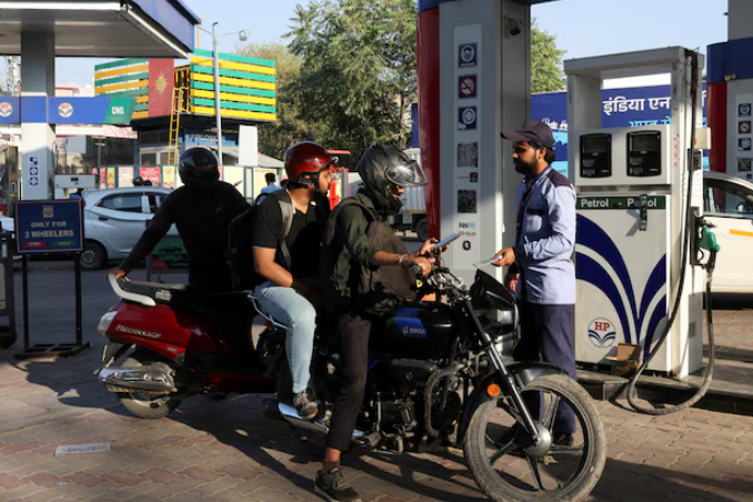 सात वर्षपछि पहिलो पटक भारतले किन्यो इरानी तेल