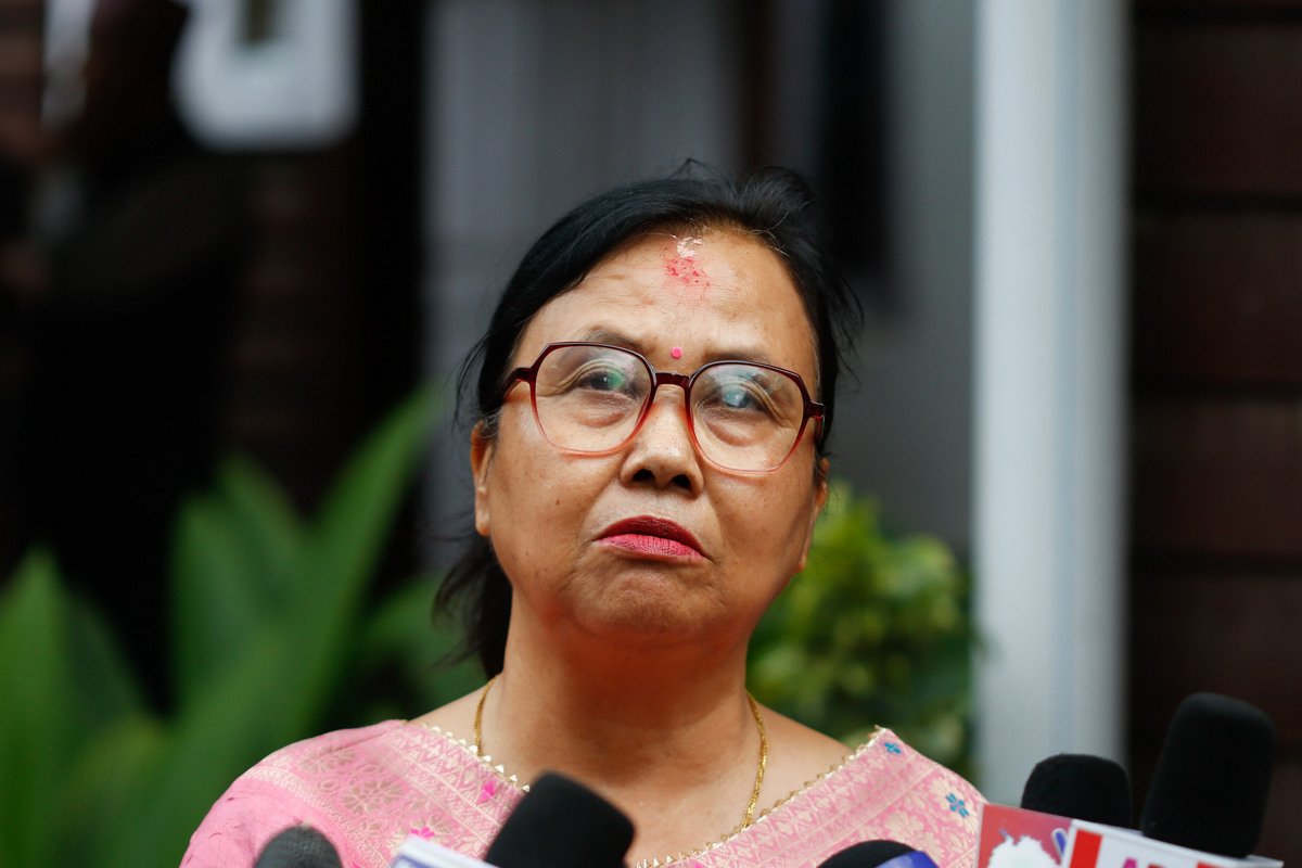 गगनले आधिकारिकता पाएपछि कांग्रेसको साधारण सदस्य मात्रै बस्ने ईश्वरी न्यौपानेको घोषणा