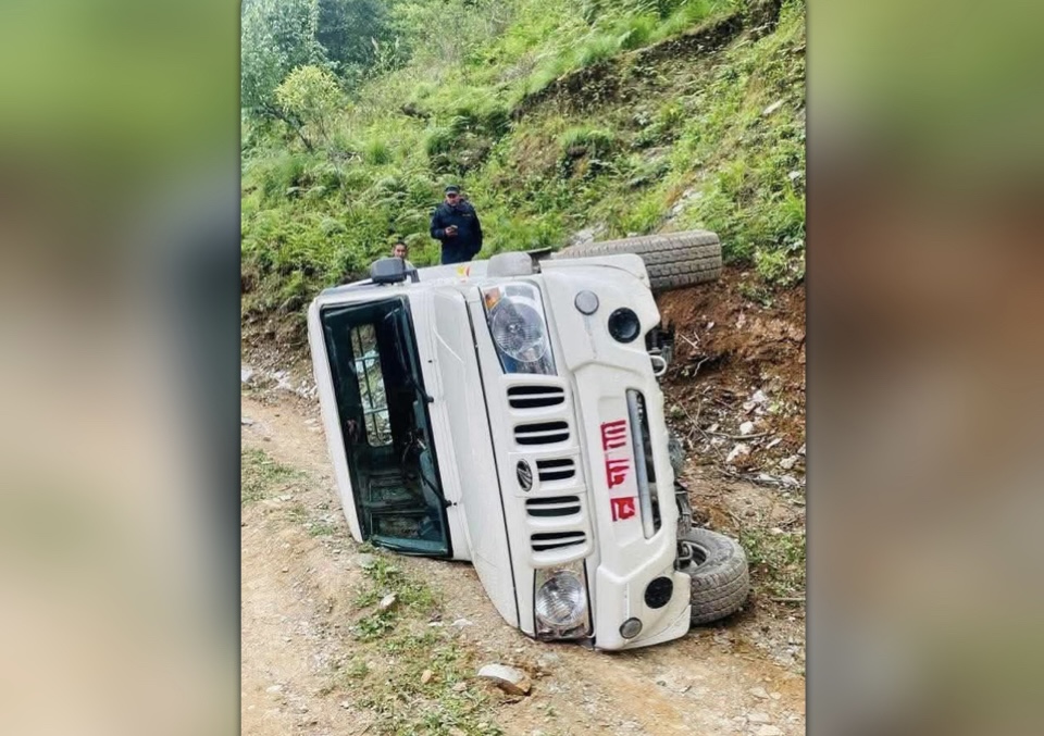 पिकअप गाडी दुर्घटना हुँदा ४ जना घाइते