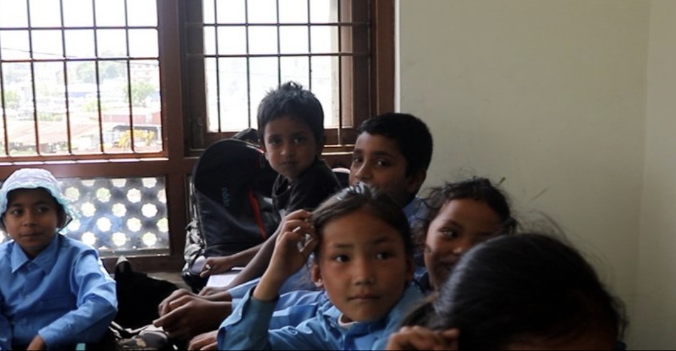 विद्यालयमा नयाँ कार्यतालिका जारीः घटाइयो बिदा, प्रार्थना र खाजा समय निर्धारण