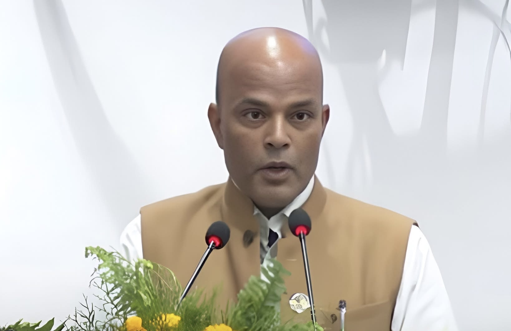 नयाँका नाममा सबै परम्परा भत्काउने छुट सरकारलाई छैन, अति भएपछि बोल्न बाध्य भएँ : डा. अमरेशकुमार सिंह