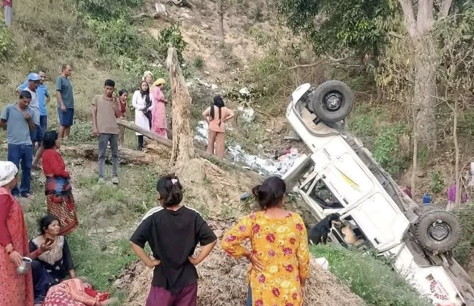 अछामको साँफेबगरमा जिप दु!र्घटना, ५ जना घाइते