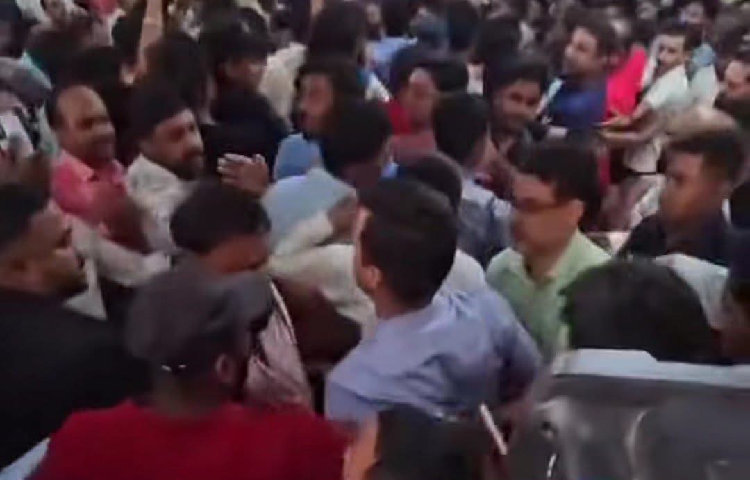 आफ्नै कार्यकर्ताबाट लखेटिए रास्वपाका ४ सांसद