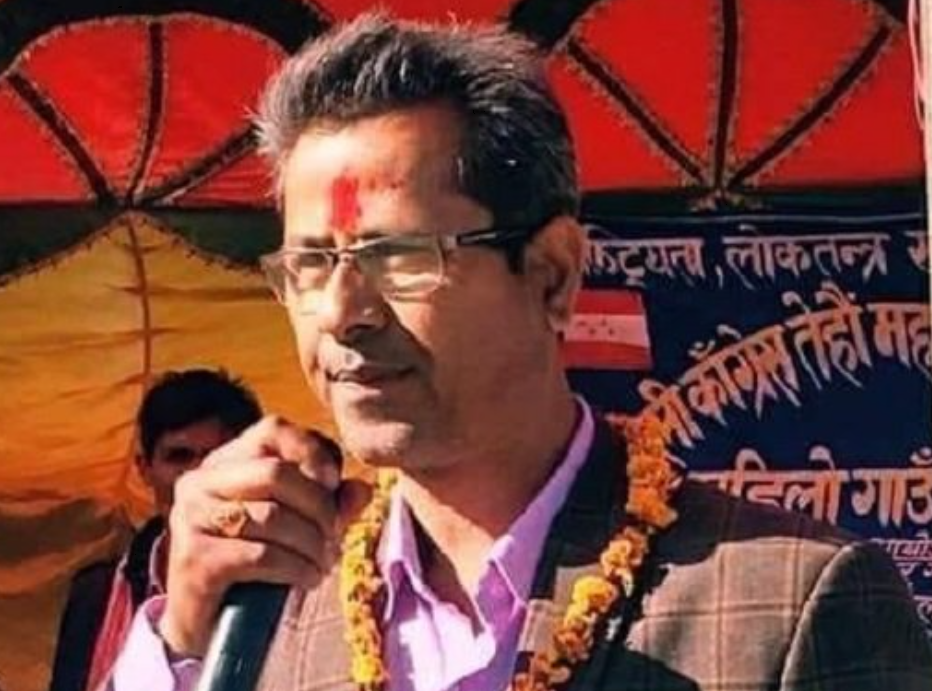 मापसे गरेर सडकको रेलिङ भत्काउने गोदावरीका मेयरलाई ३५ हजार जरिवाना