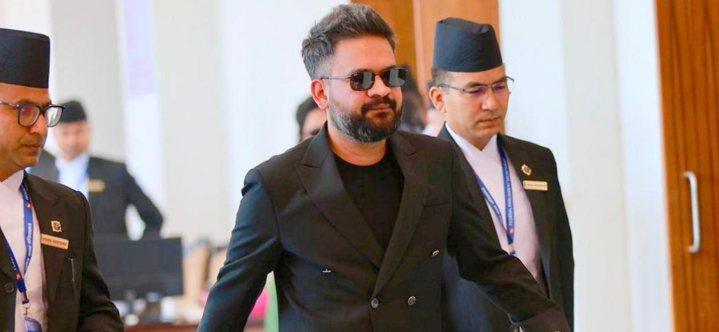 प्रधानमन्त्री  बालेन शाह संसद भवनमा