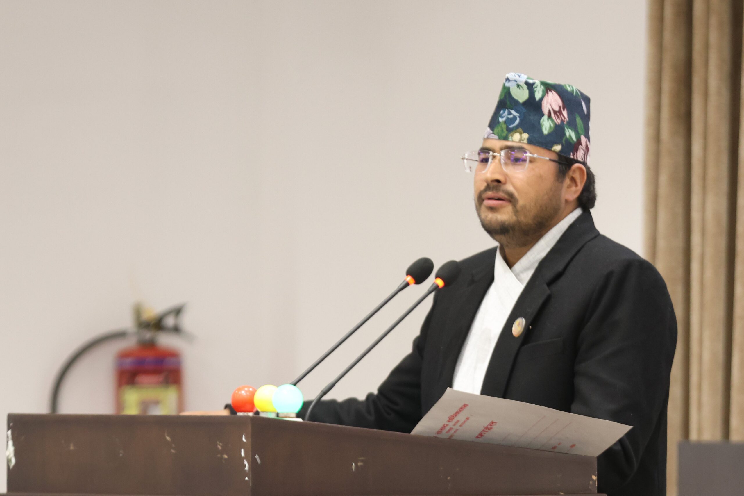 संविधान संशोधनका लागि ज्ञानेन्द्र शाहीले अघि सारे प्रदेश खारेज सहितका ४ प्रस्ताव