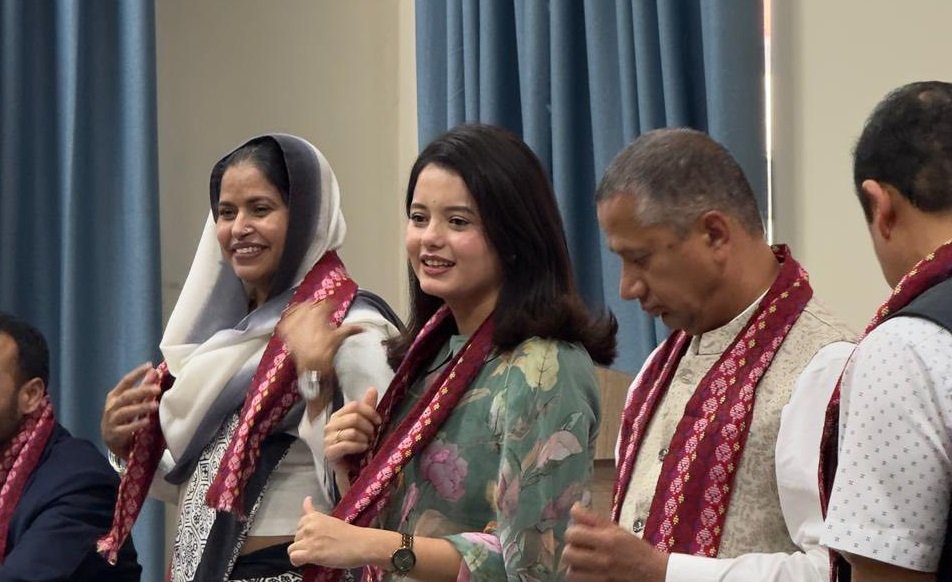राष्ट्रिय मानव अधिकार आयोगको पूर्वसदस्य मोहना अन्सारी नेपाली कांग्रेसमा आबद्ध