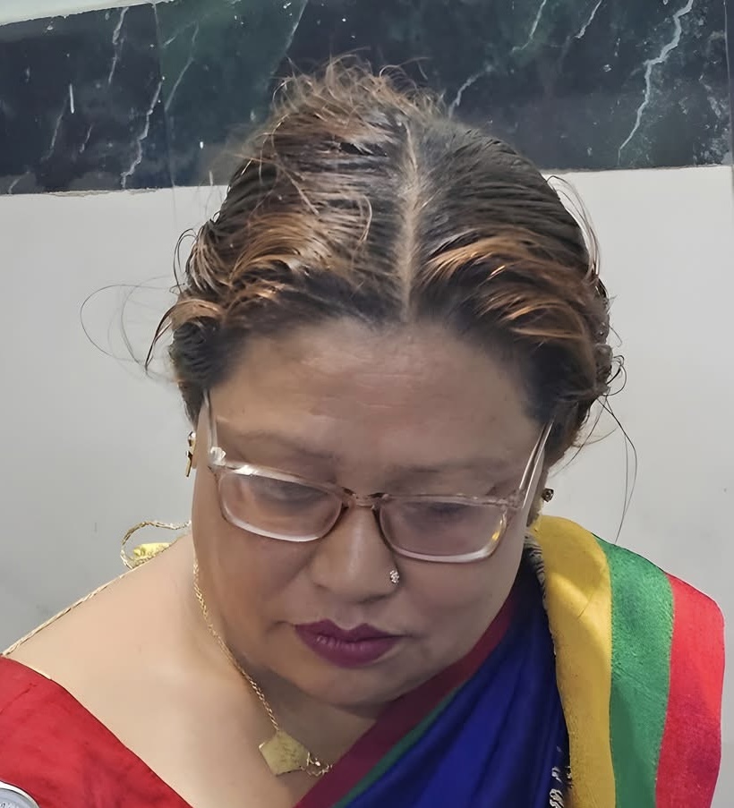 रास्वपा सांसद बसुमाया तामाङ संसद भवनको सिँढीबाट लडेर घाइते